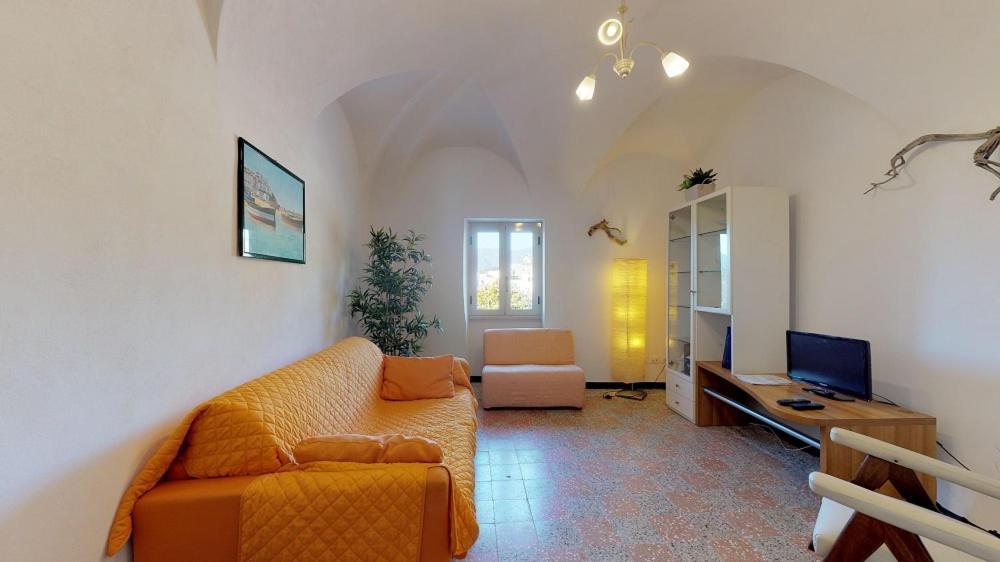 Casa Del Teatro - Svegliarsi A Verezzi Apartment บอร์จิโอแวเรซซี ภายนอก รูปภาพ